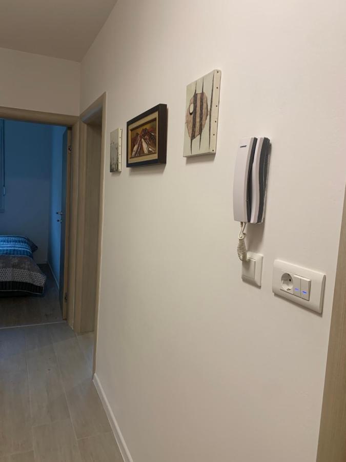 Apartamento Novoureden Stan U Vitezu Exterior foto